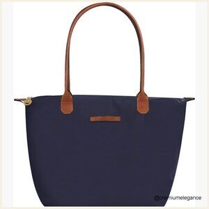 Lightweight Nylon Tote Bag with Zipper Closure, Spacious for Daily Use